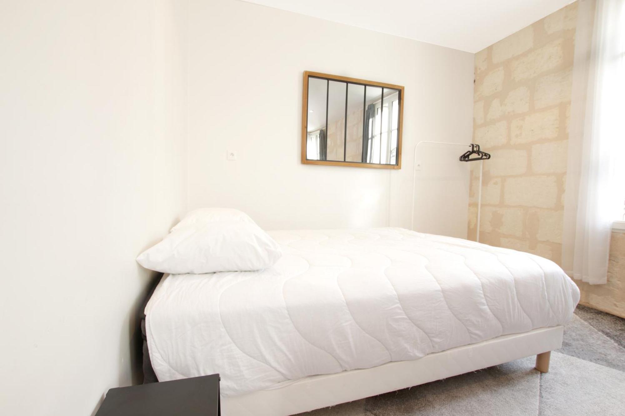 Magnifiques Appartements Climatises En Plein Coeur Des Chartrons บอร์โด ภายนอก รูปภาพ